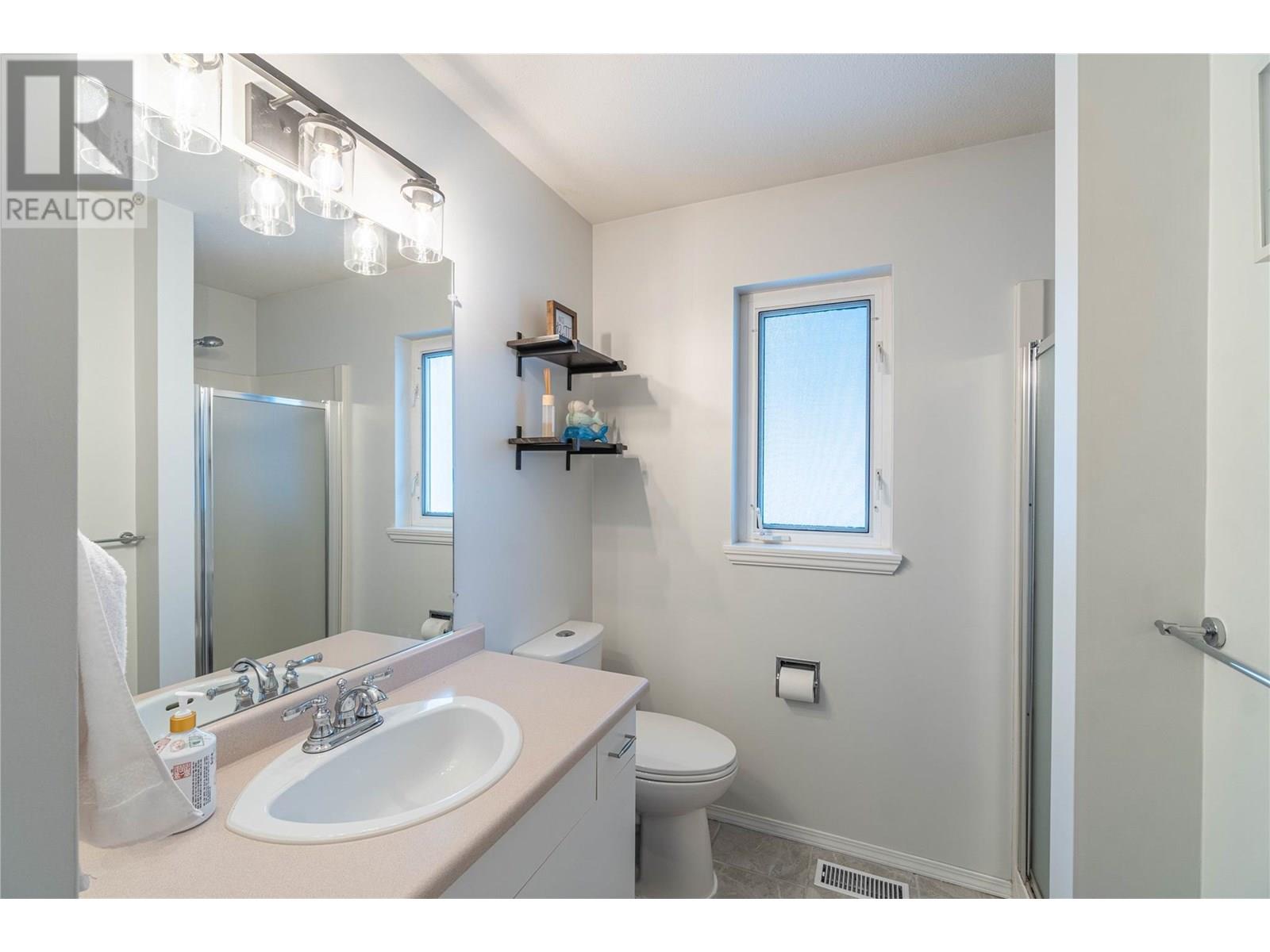 Photo 9 of 1950 Braeview Place Unit 40, Kamloops BC