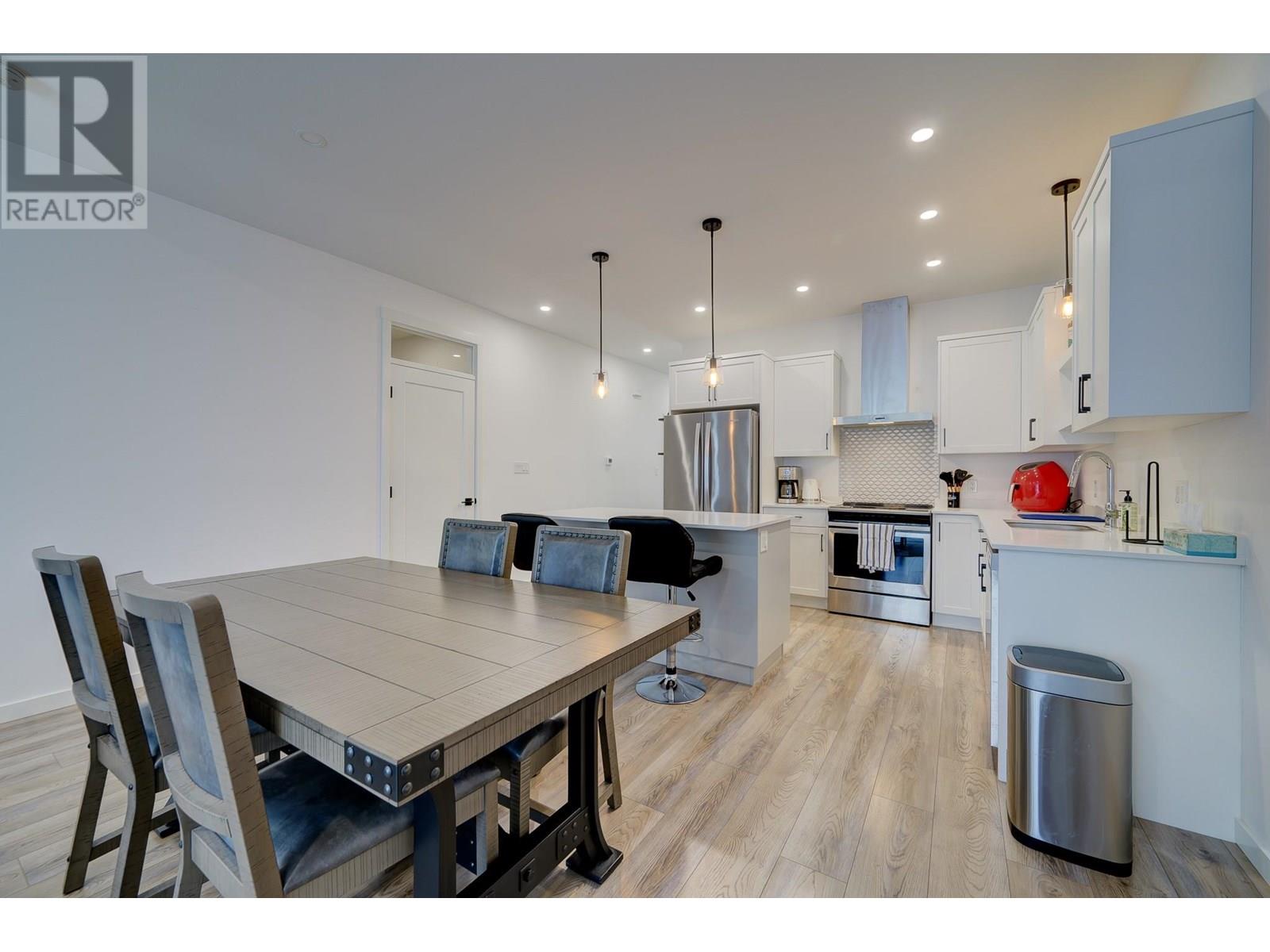 220 Shepherd Road Unit# 2 - Photo 5 of 17, Chase, British Columbia