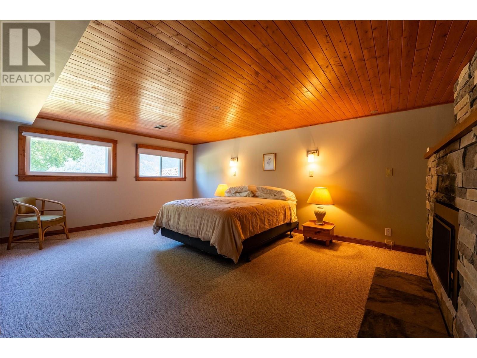 Photo 44 of 601 Mchardy Street, Nelson BC