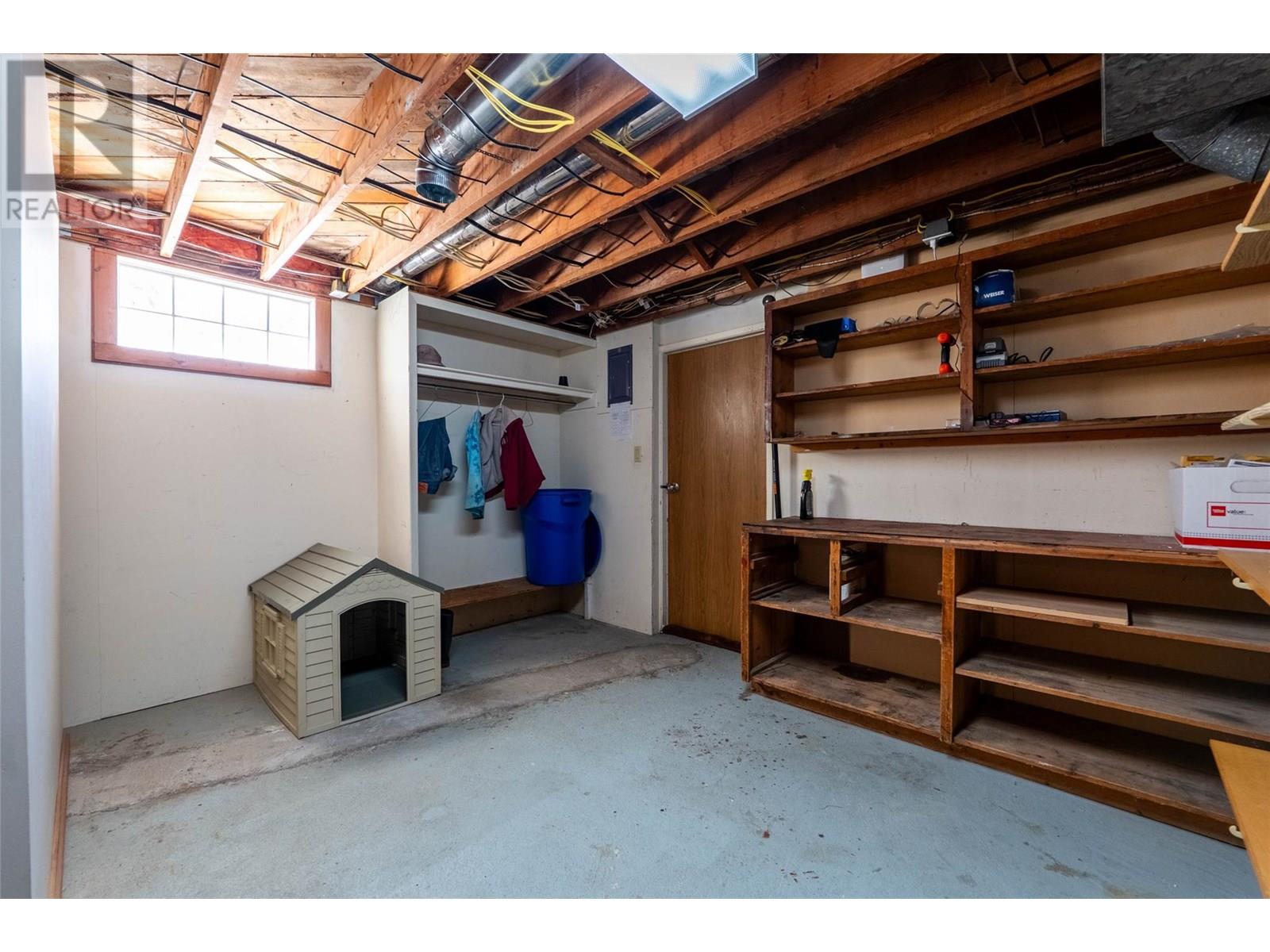 Photo 10 of 601 Mchardy Street, Nelson BC