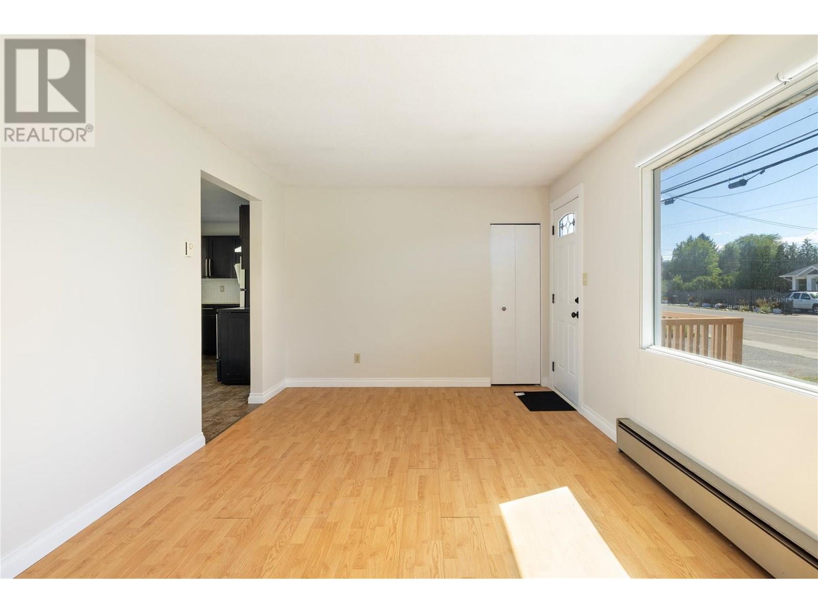 Photo 38 of 415 Gerstmar Road, Kelowna BC