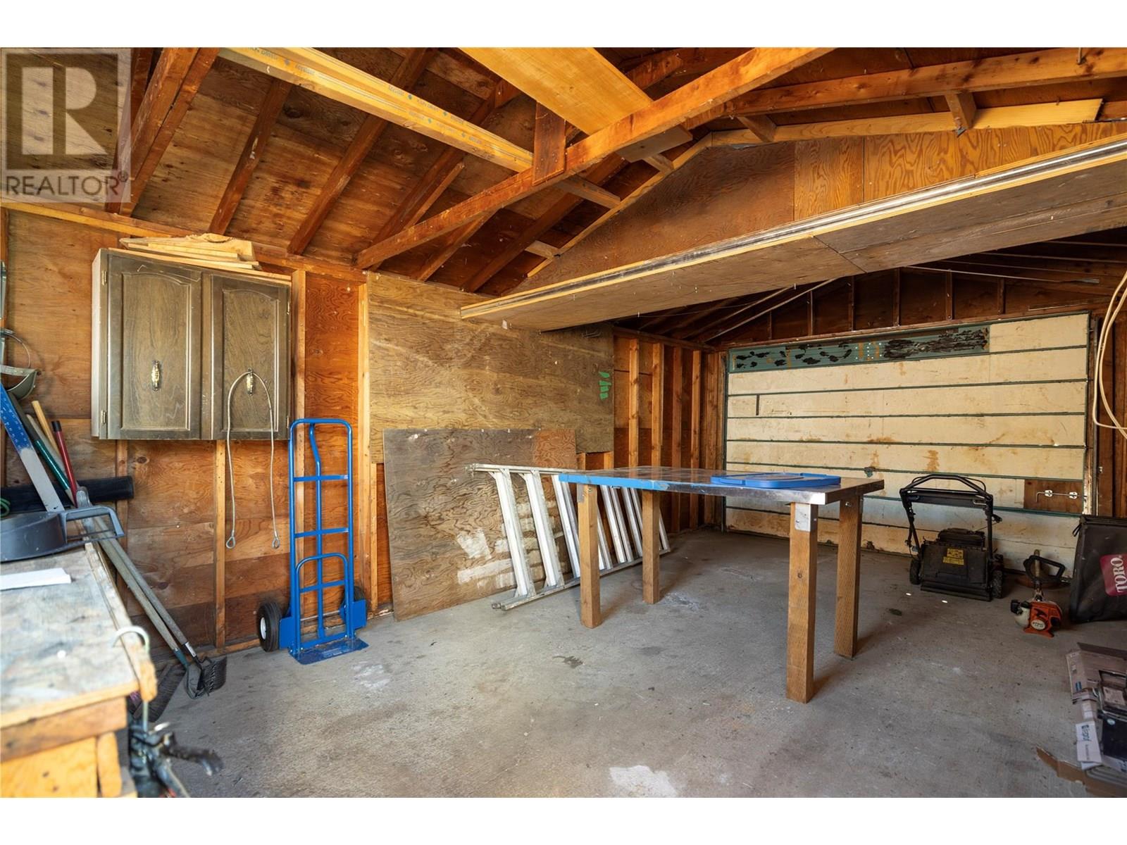 Photo 43 of 415 Gerstmar Road, Kelowna BC