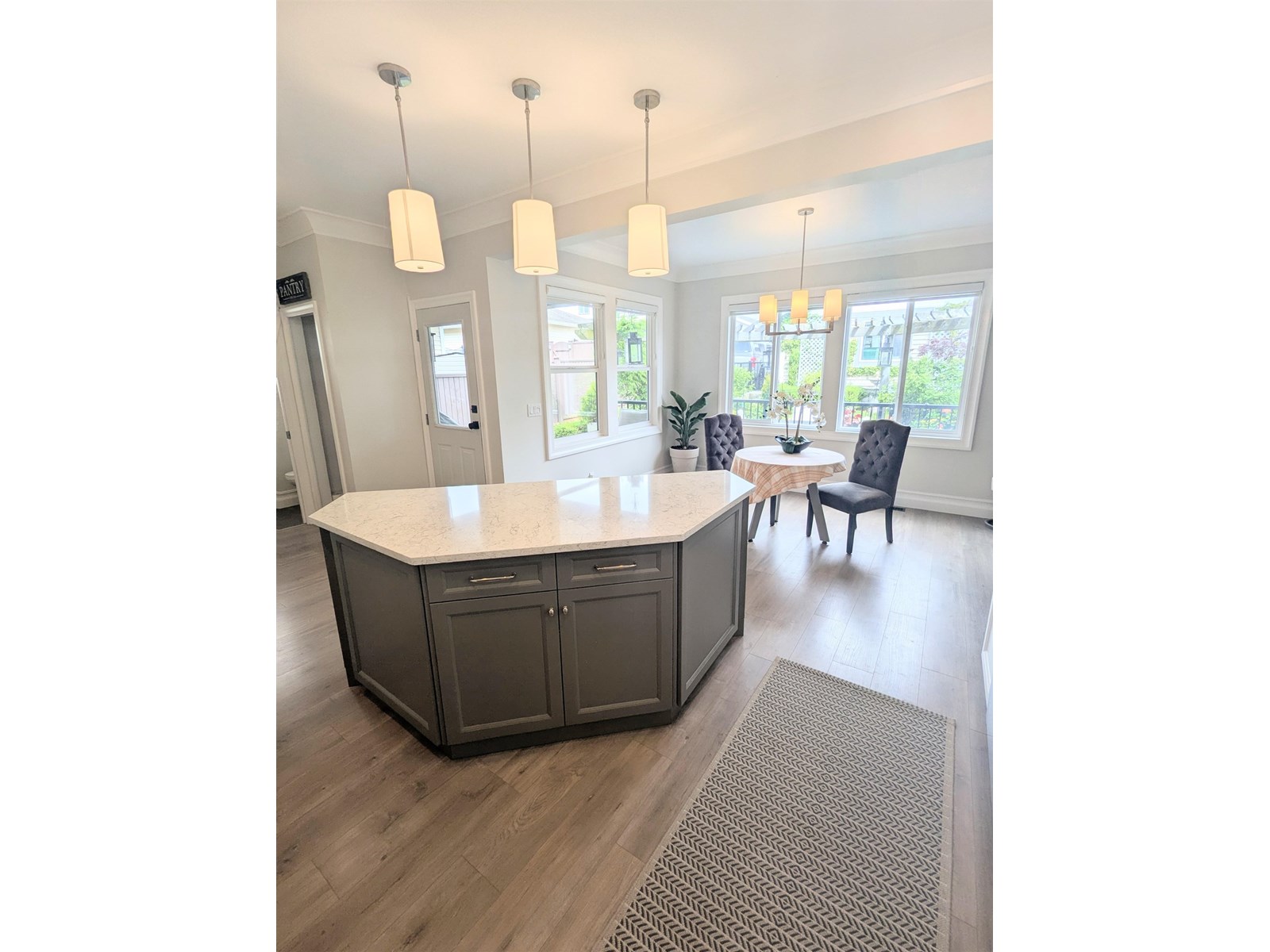 Photo 5 of 36181 S Auguston Parkway, Abbotsford BC