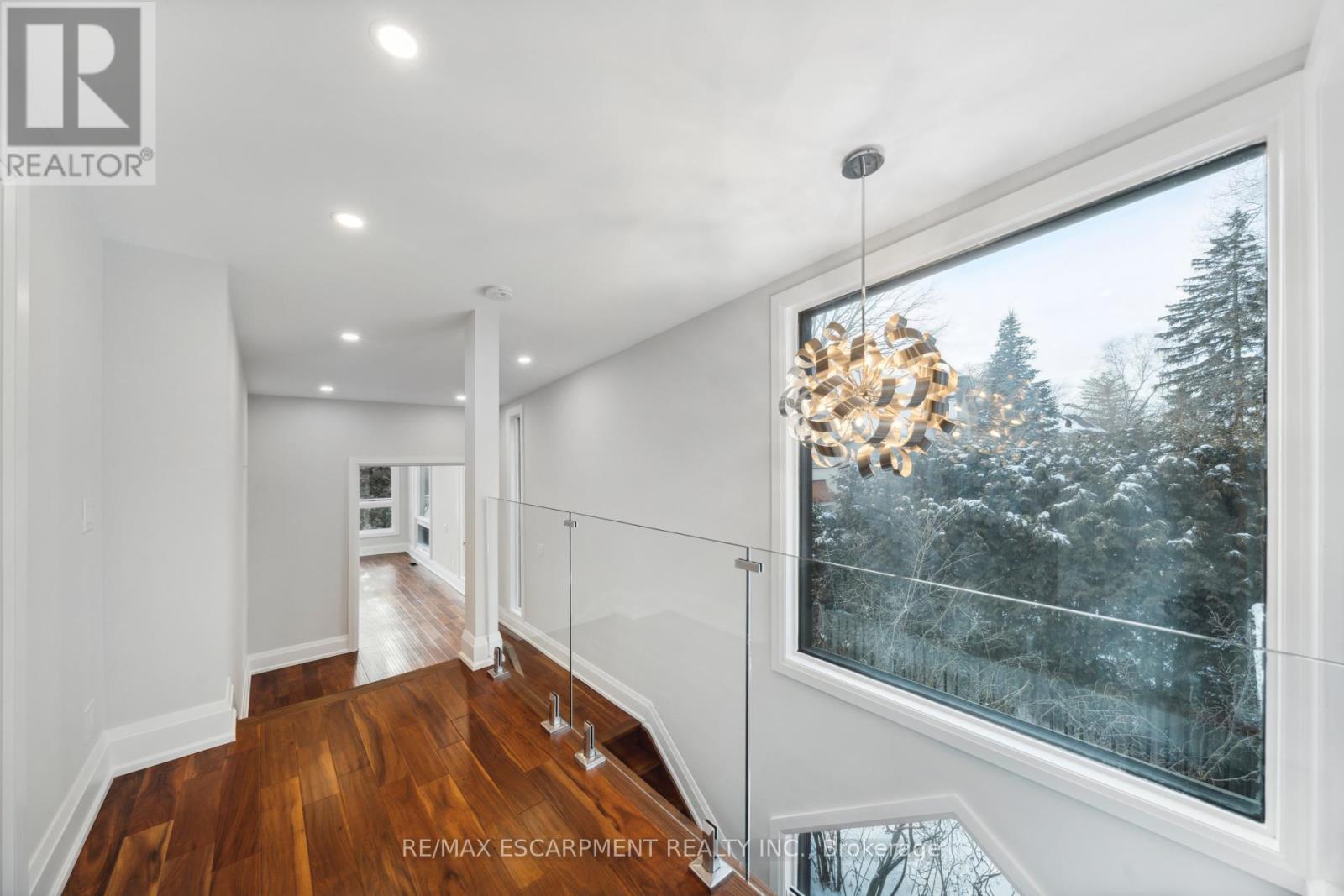 Photo 16 of 1569 Glenburnie Road, Mississauga ON