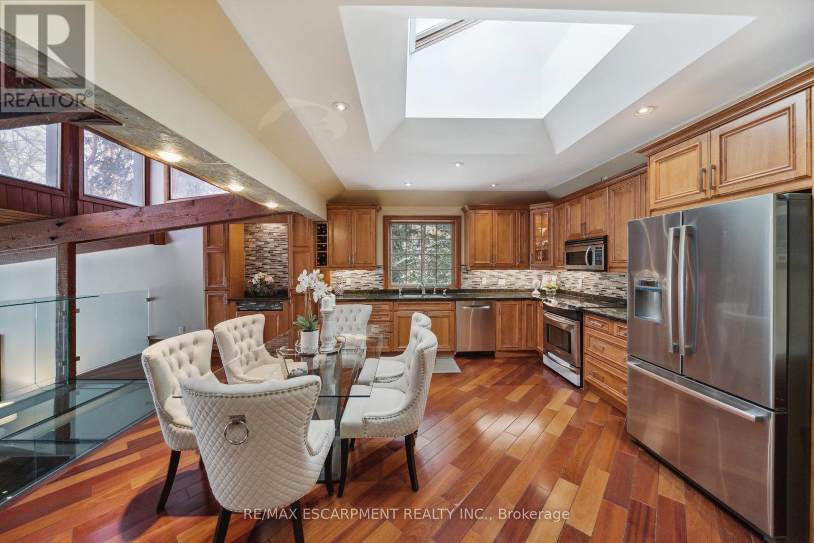 Photo 8 of 1569 Glenburnie Road, Mississauga ON