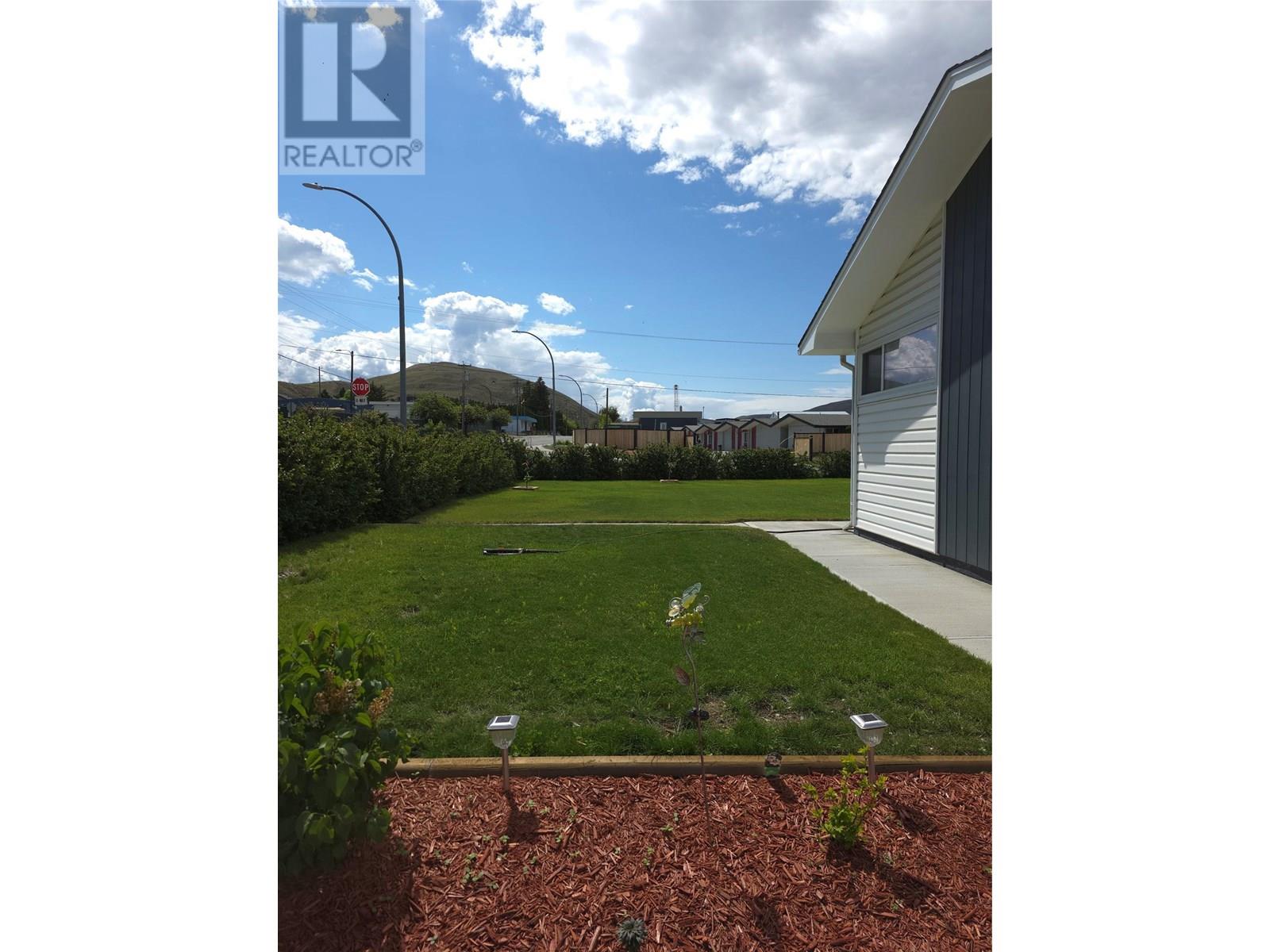 Photo 9 of 1408 Quartz Road, Cache Creek BC