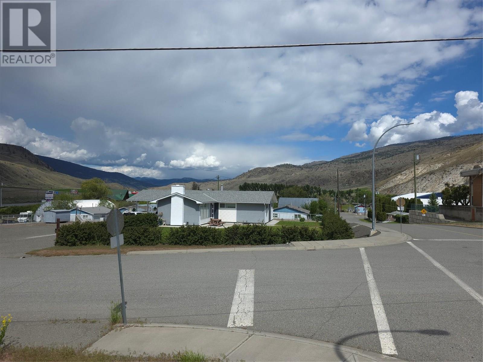 Photo 7 of 1408 Quartz Road, Cache Creek BC