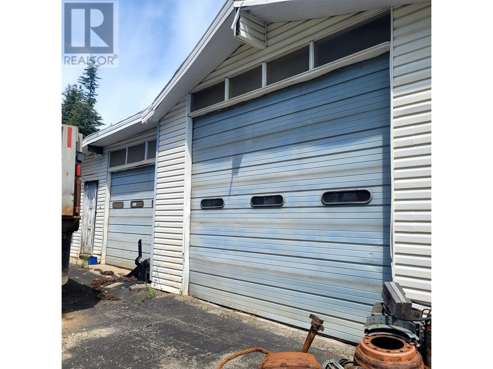 1735 168 MILE ROAD, Williams Lake