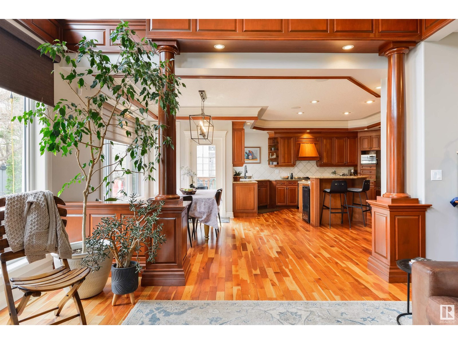 Photo 14 of 727 Hetu Ln Nw, Edmonton AB