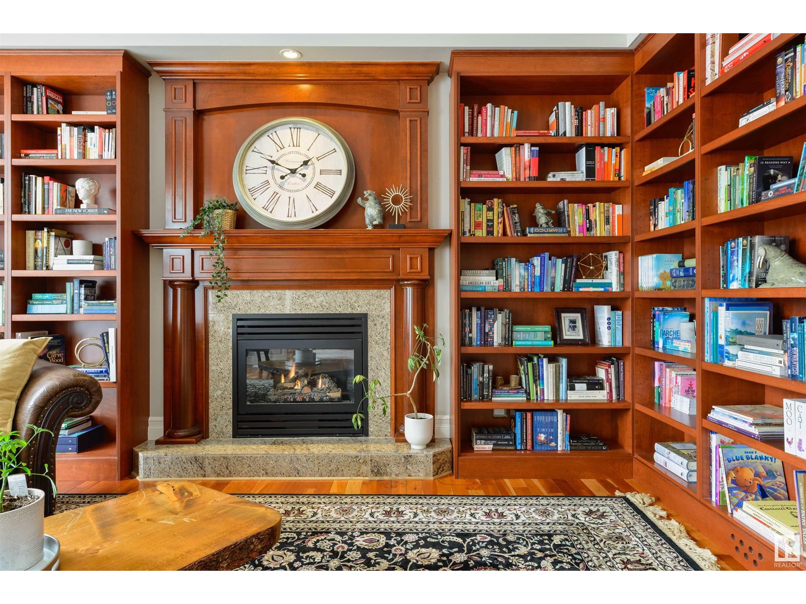 Photo 5 of 727 Hetu Ln Nw, Edmonton AB
