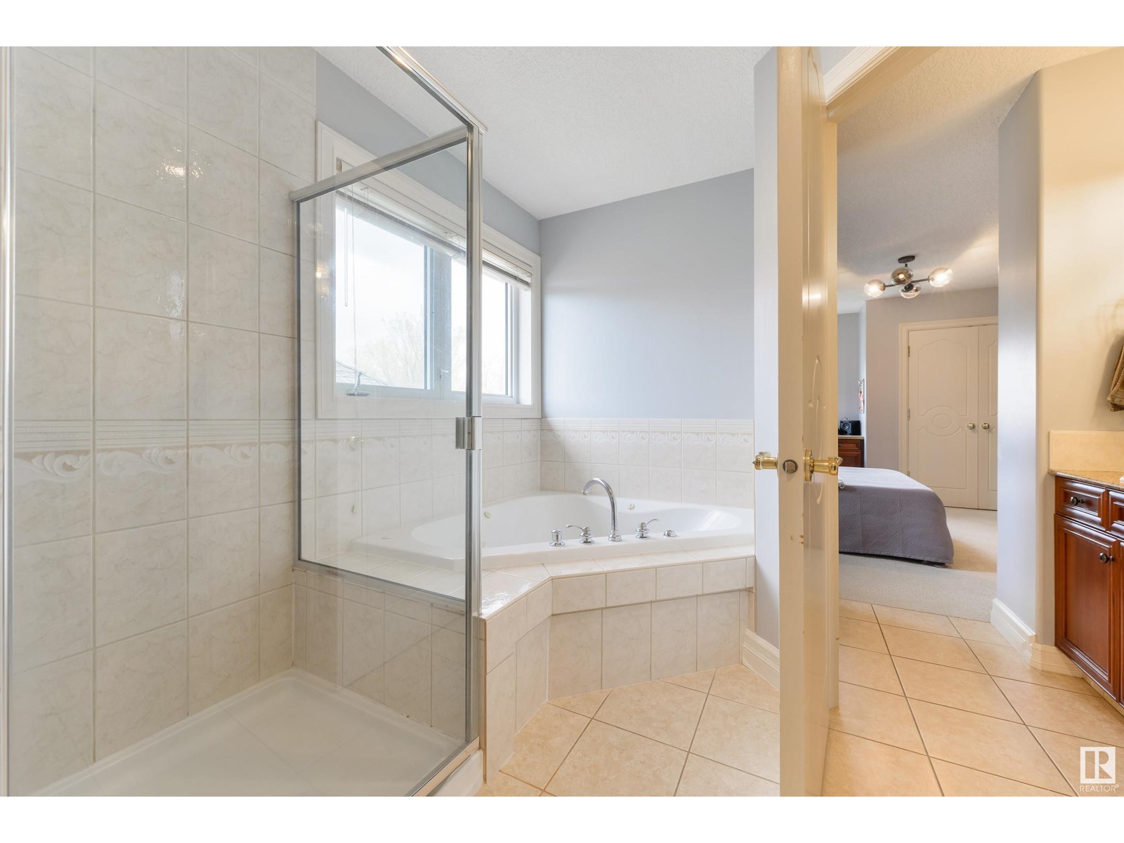 Photo 51 of 727 Hetu Ln Nw, Edmonton AB
