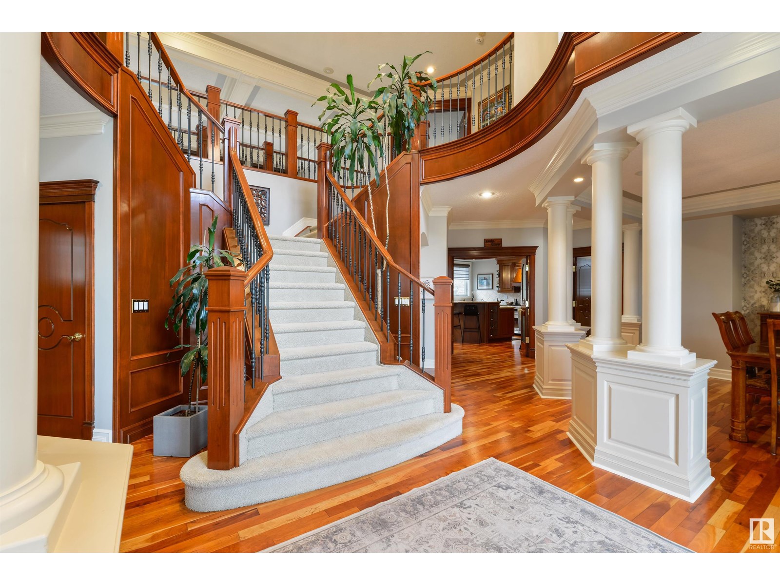 Photo 7 of 727 Hetu Ln Nw, Edmonton AB