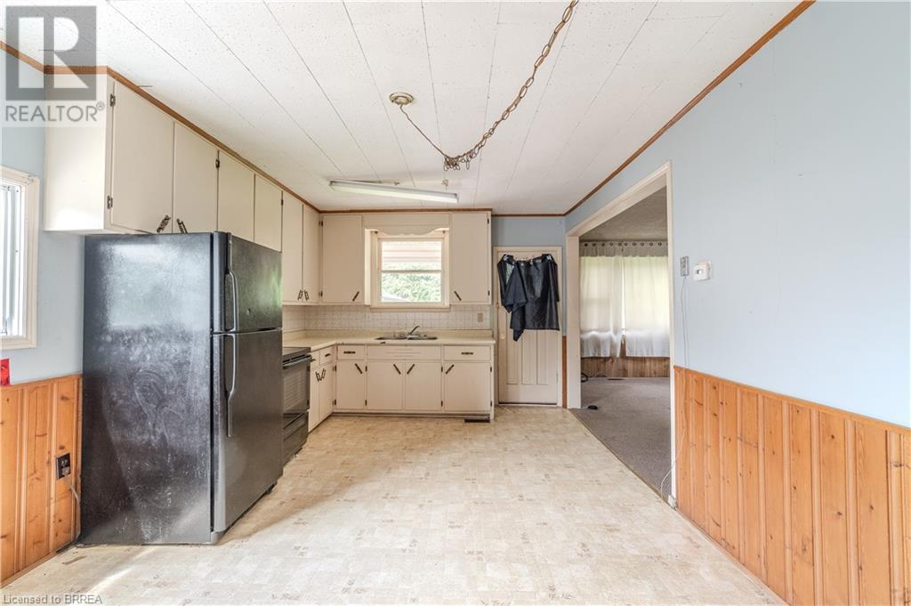 Photo 4 of 978 Norfolk Street N, Simcoe ON