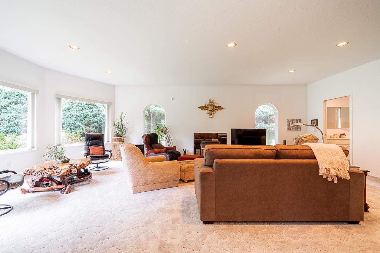 Photo 6 of 6260 240 Street, Langley BC