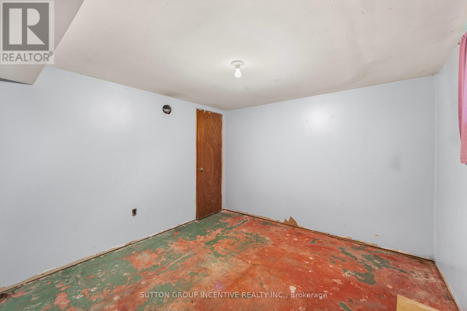 Photo 40 of 1213 Bayfield Street N, Springwater ON