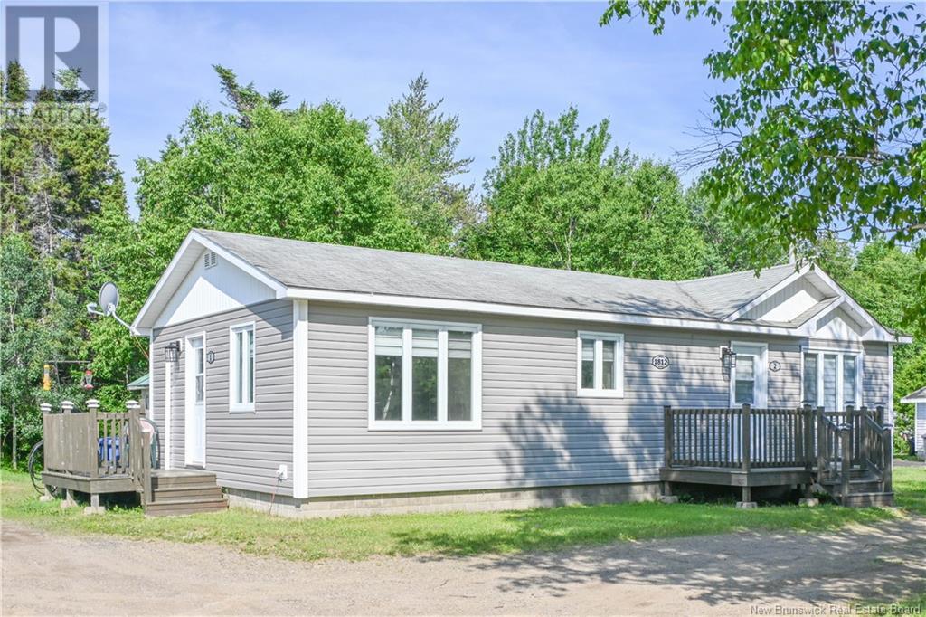 Photo 2 of 1812 Rue Degrace Street, Maisonnette NB