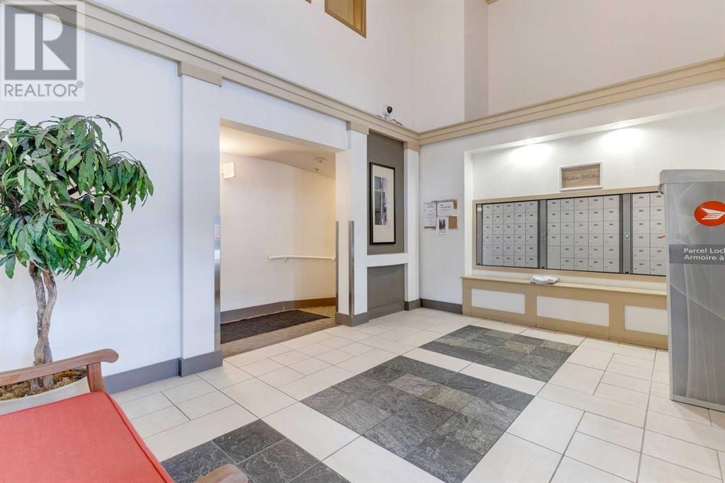 Single Family House for Sale in   Richard Place SW Lincoln Park Calgary 