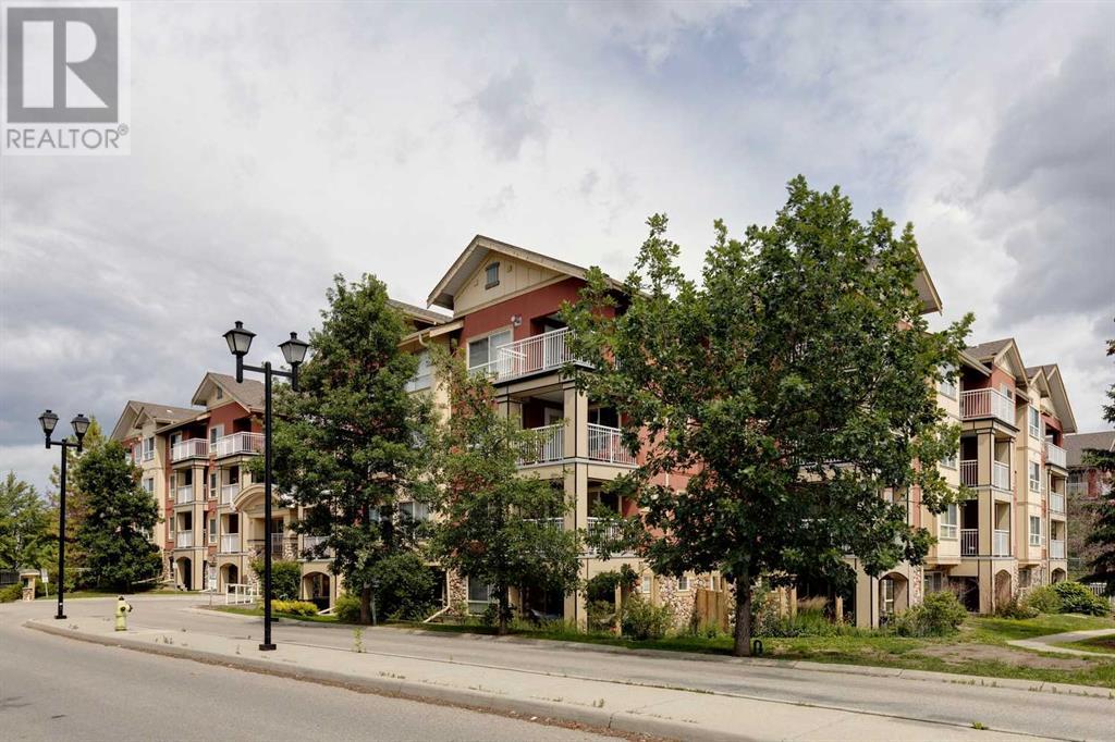 Single Family House for Sale in   Richard Place SW Lincoln Park Calgary 