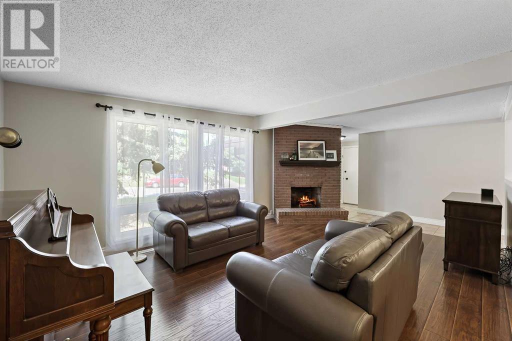 Single Family House Bungalow for Sale in  Dalrymple Crescent NW Dalhousie Calgary 