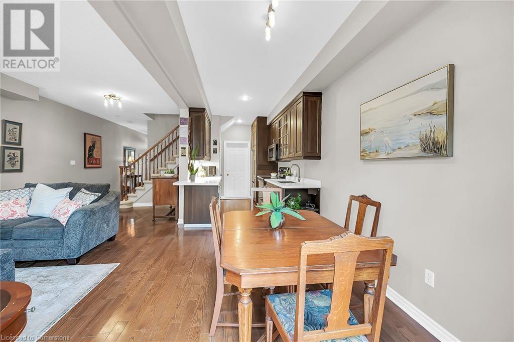 Photo 33 of 300 Ravineview Way Unit 41, Oakville ON