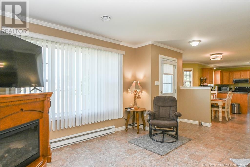 Photo 13 of 158 3 E Rue Street, Shippagan NB