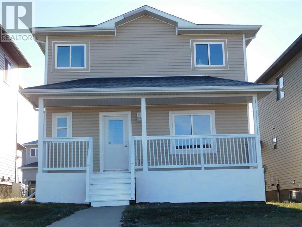 Photo 3 of 7017 50 Avenue, Camrose AB
