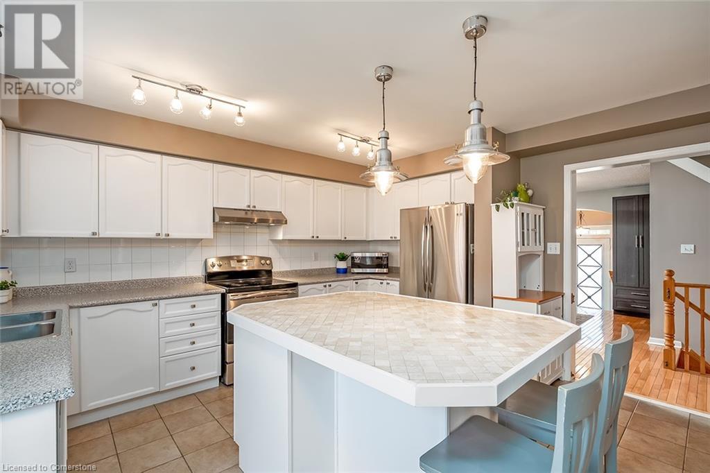 Photo 13 of 5586 Churchill Meadows Boulevard, Mississauga ON