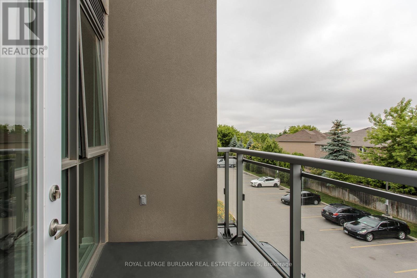 Photo 31 of C 320 5260 Dundas Street, Burlington ON