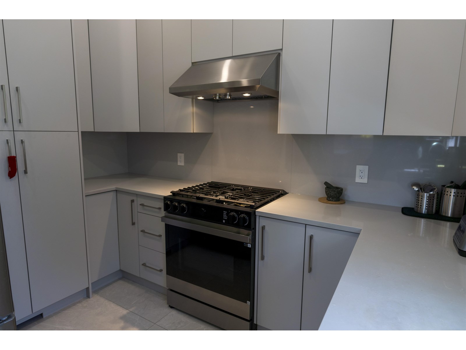 Photo 38 of 937 160 B Street, Surrey BC