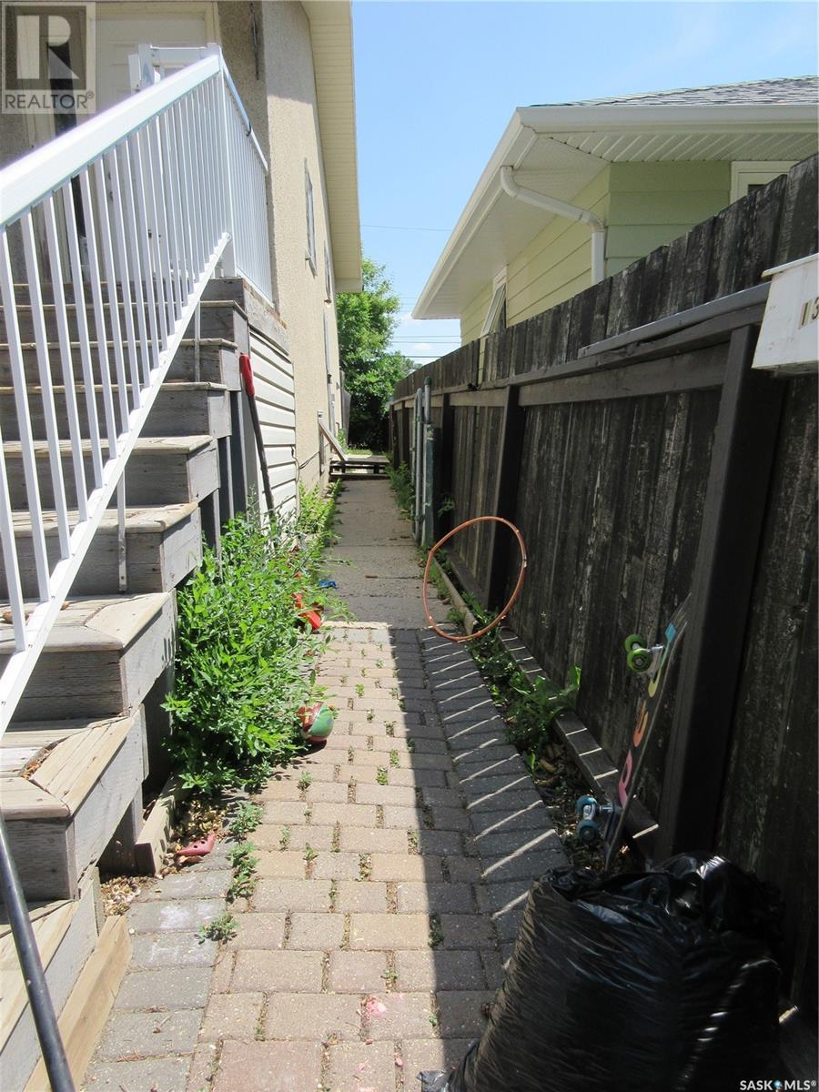 Photo 7 of 1345 Lacon Street, Regina SK