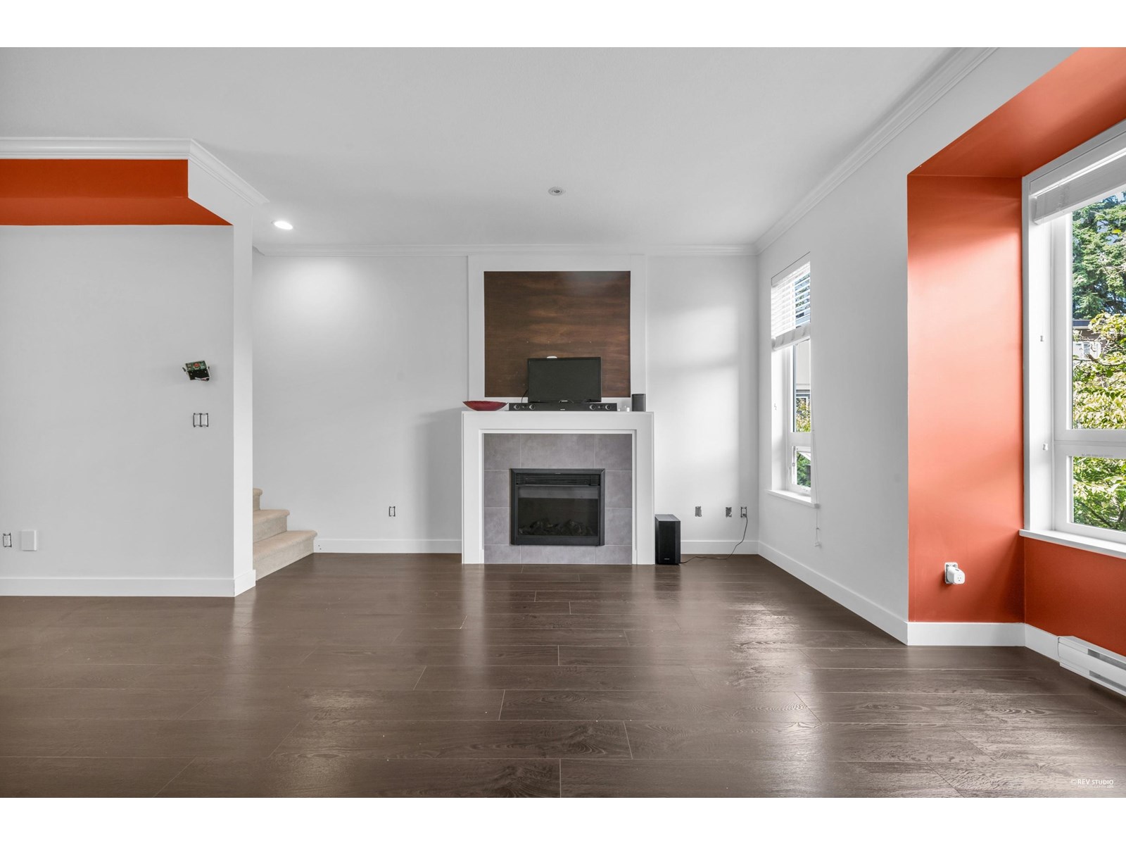 Photo 3 of 106 5888 144 Street, Surrey BC