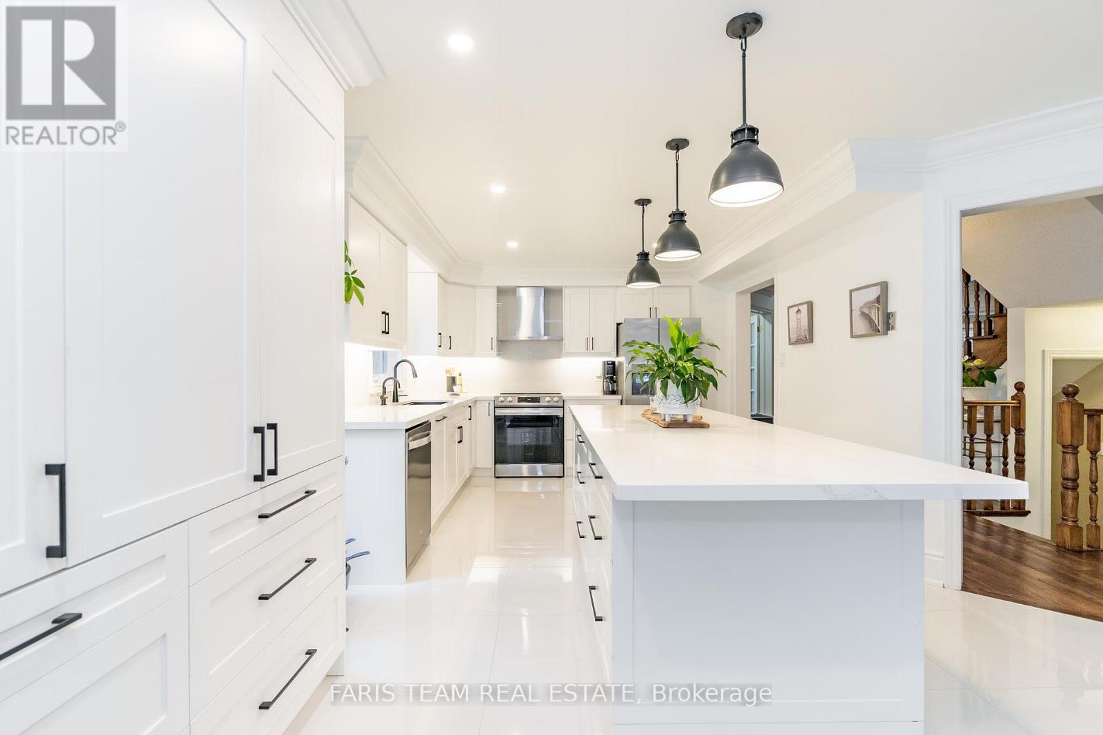 Photo 3 of 6 Alana Drive, Springwater ON
