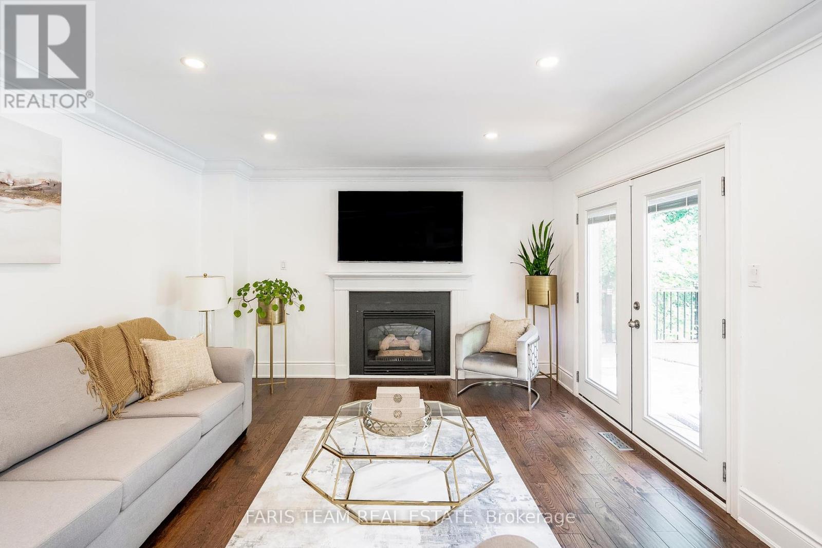 Photo 9 of 6 Alana Drive, Springwater ON