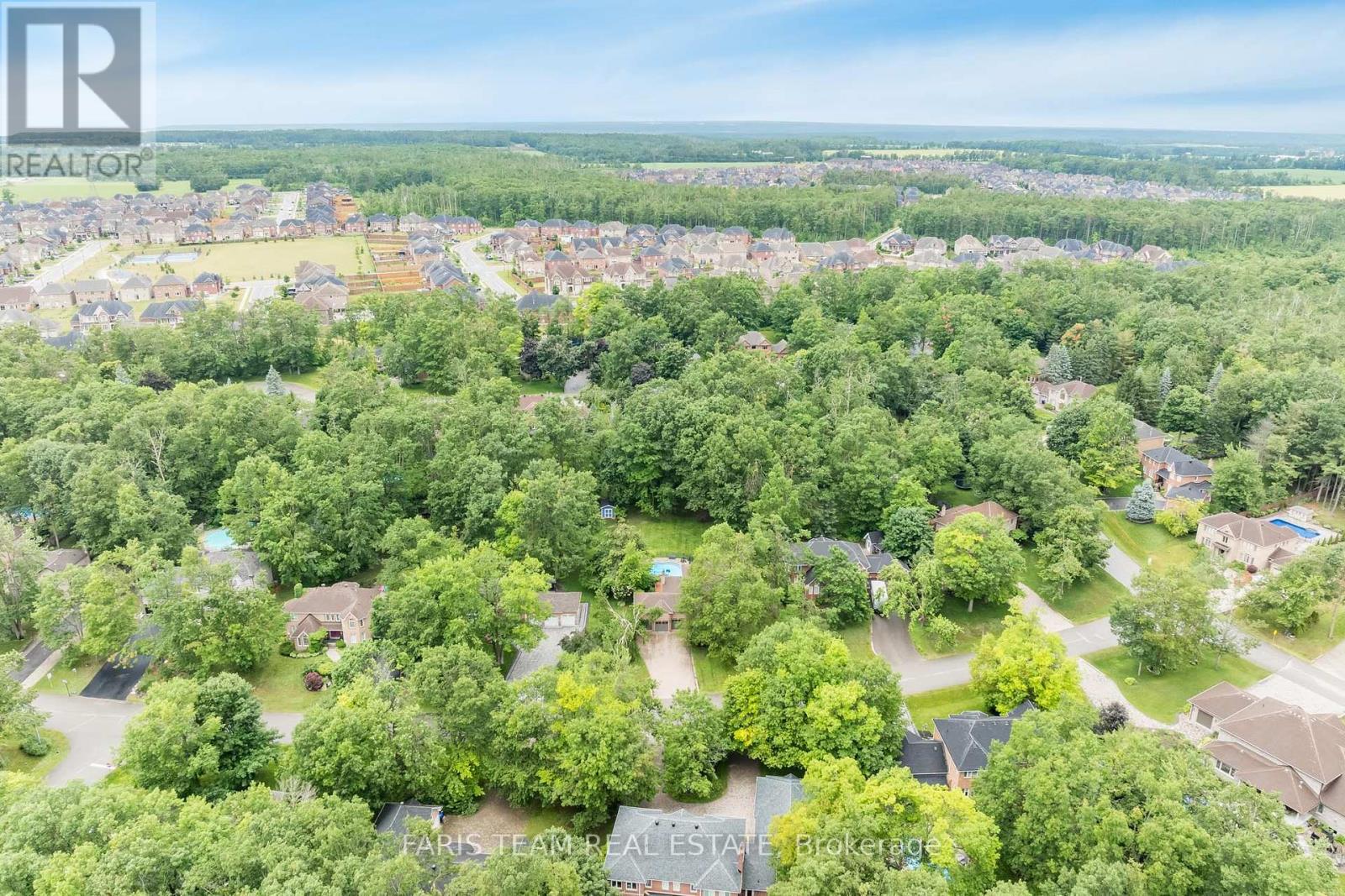 Photo 11 of 6 Alana Drive, Springwater ON