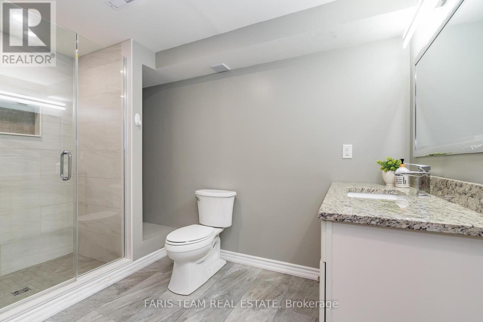 Photo 27 of 6 Alana Drive, Springwater ON