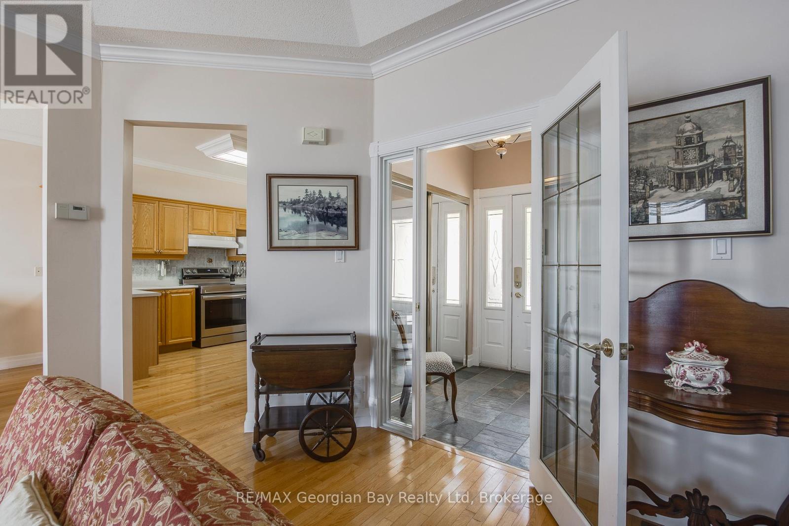 Photo 18 of 487 Aberdeen Boulevard, Midland ON