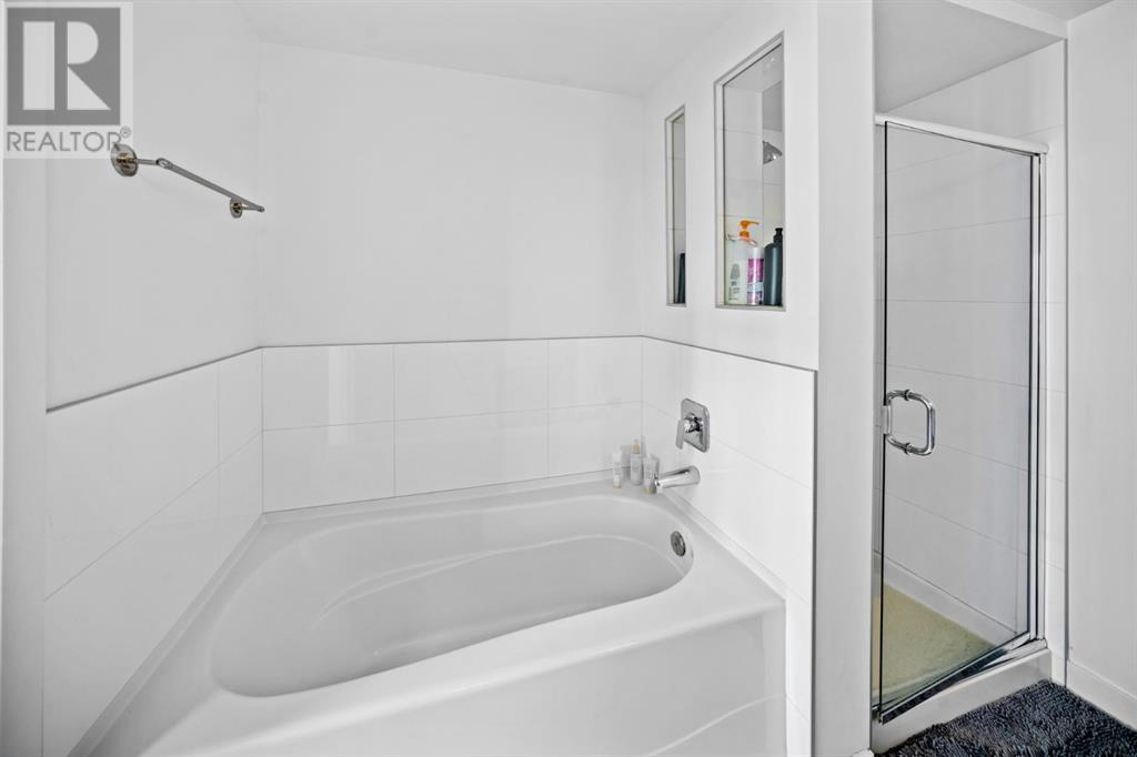 Single Family House for Sale in    Avenue SW Downtown West End Calgary 