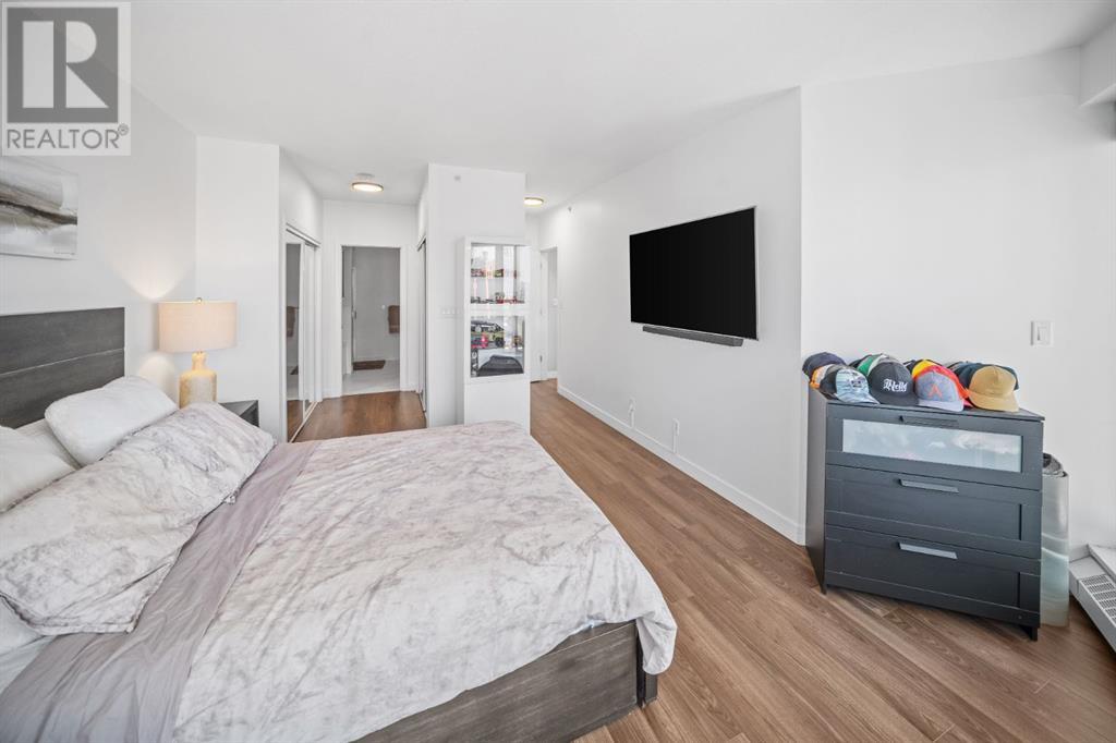 Single Family House for Sale in    Avenue SW Downtown West End Calgary 
