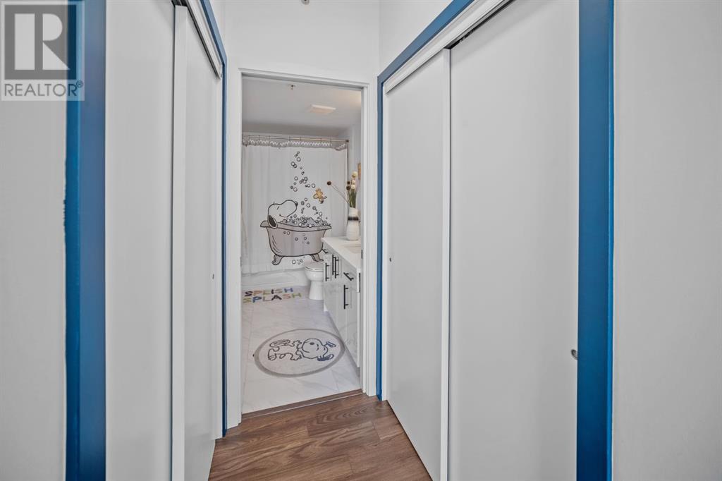 Single Family House for Sale in    Avenue SW Downtown West End Calgary 