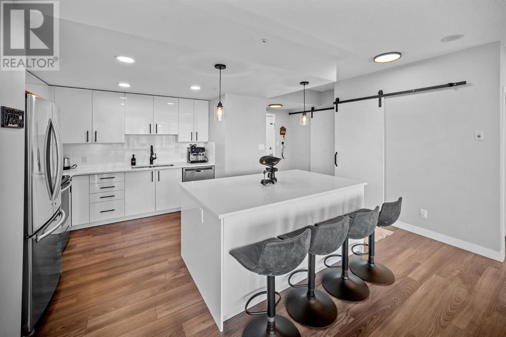 Single Family House for Sale in    Avenue SW Downtown West End Calgary 