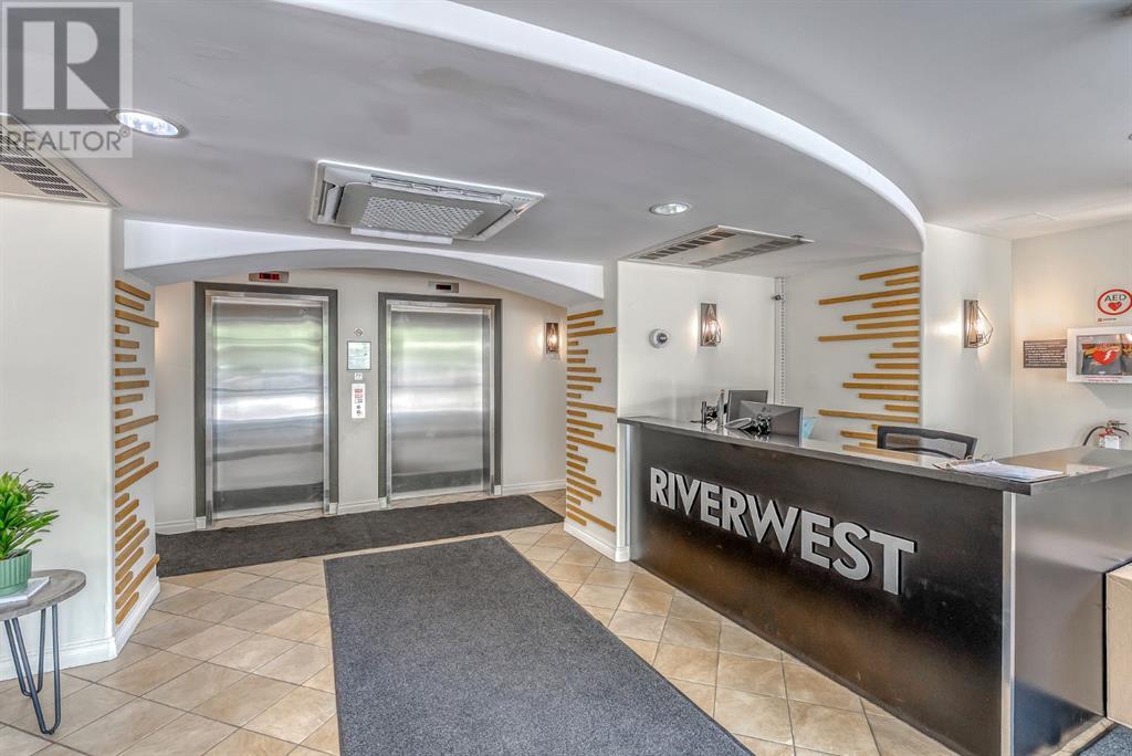Single Family House for Sale in    Avenue SW Downtown West End Calgary 