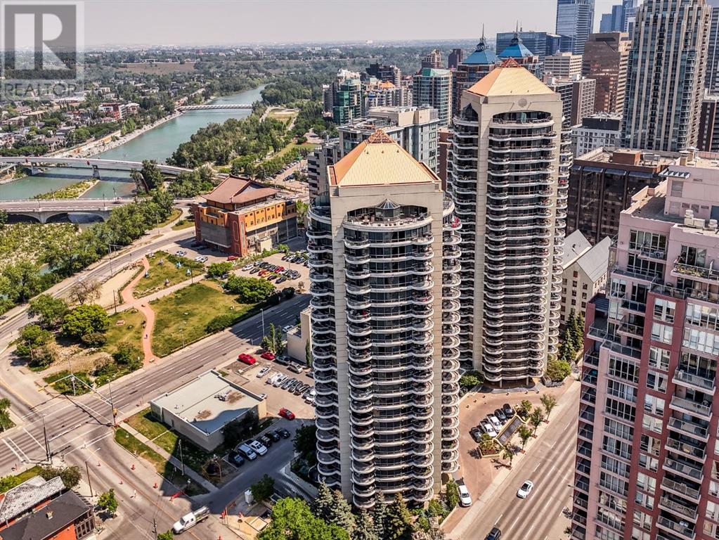 Single Family House for Sale in    Avenue SW Downtown West End Calgary 