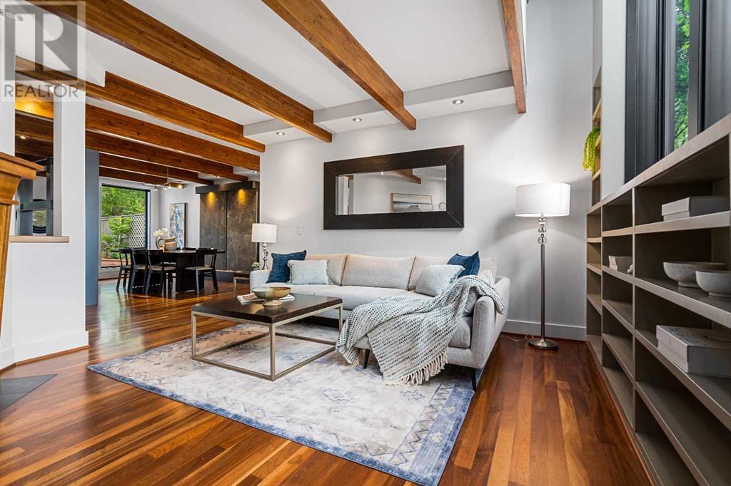 Single Family House for Sale in   Avenue SW Windsor Park Calgary 