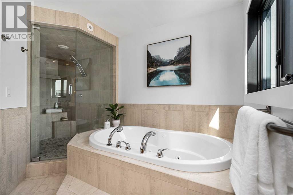 Single Family House for Sale in   Avenue SW Windsor Park Calgary 