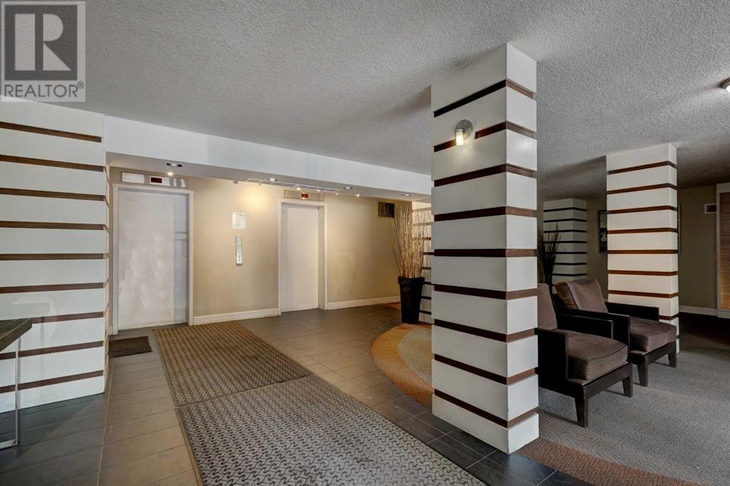 Single Family House Multi-level for Sale in    Avenue SW Beltline Calgary 