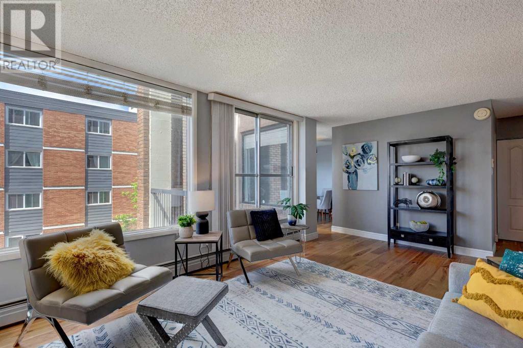 Single Family House Multi-level for Sale in    Avenue SW Beltline Calgary 