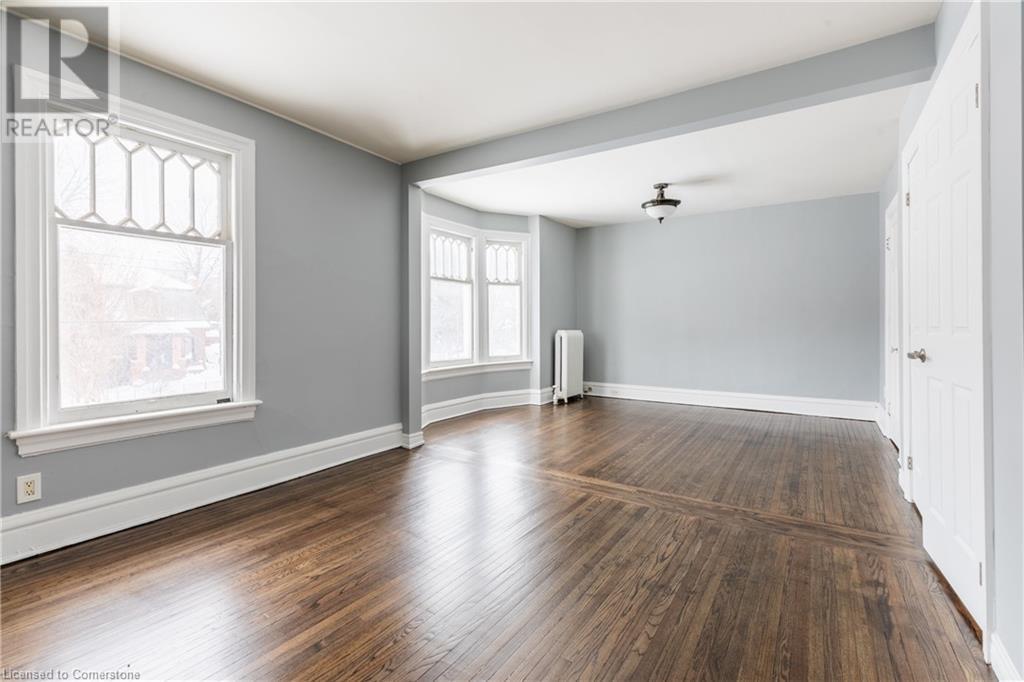 Photo 19 of 196 Sherman Avenue S, Hamilton ON