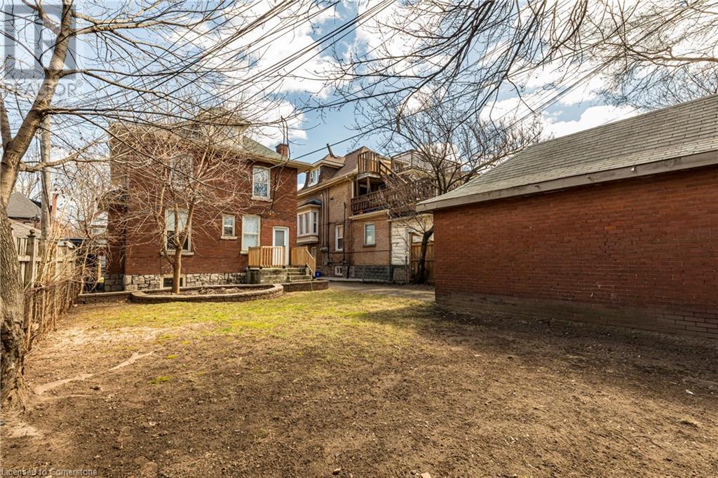 Photo 2 of 196 Sherman Avenue S, Hamilton ON