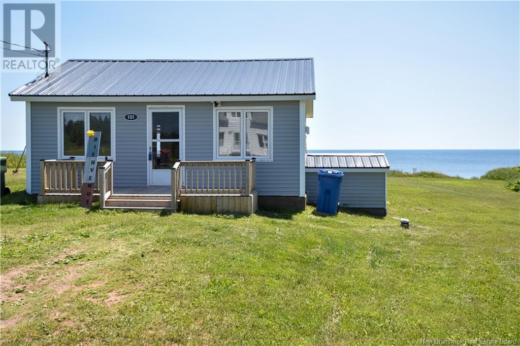Photo 1 of 101 Paulin, Saintemariesaintraphael NB