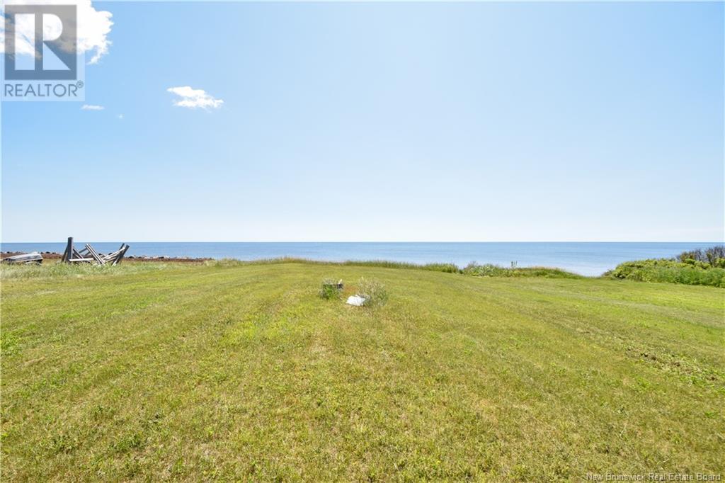 Photo 9 of 101 Paulin, Saintemariesaintraphael NB